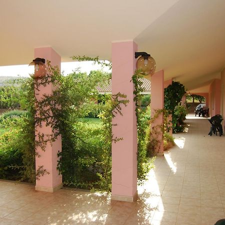 Agriturismo Villa Gaia Cabras Bagian luar foto