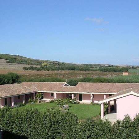 Agriturismo Villa Gaia Cabras Bagian luar foto