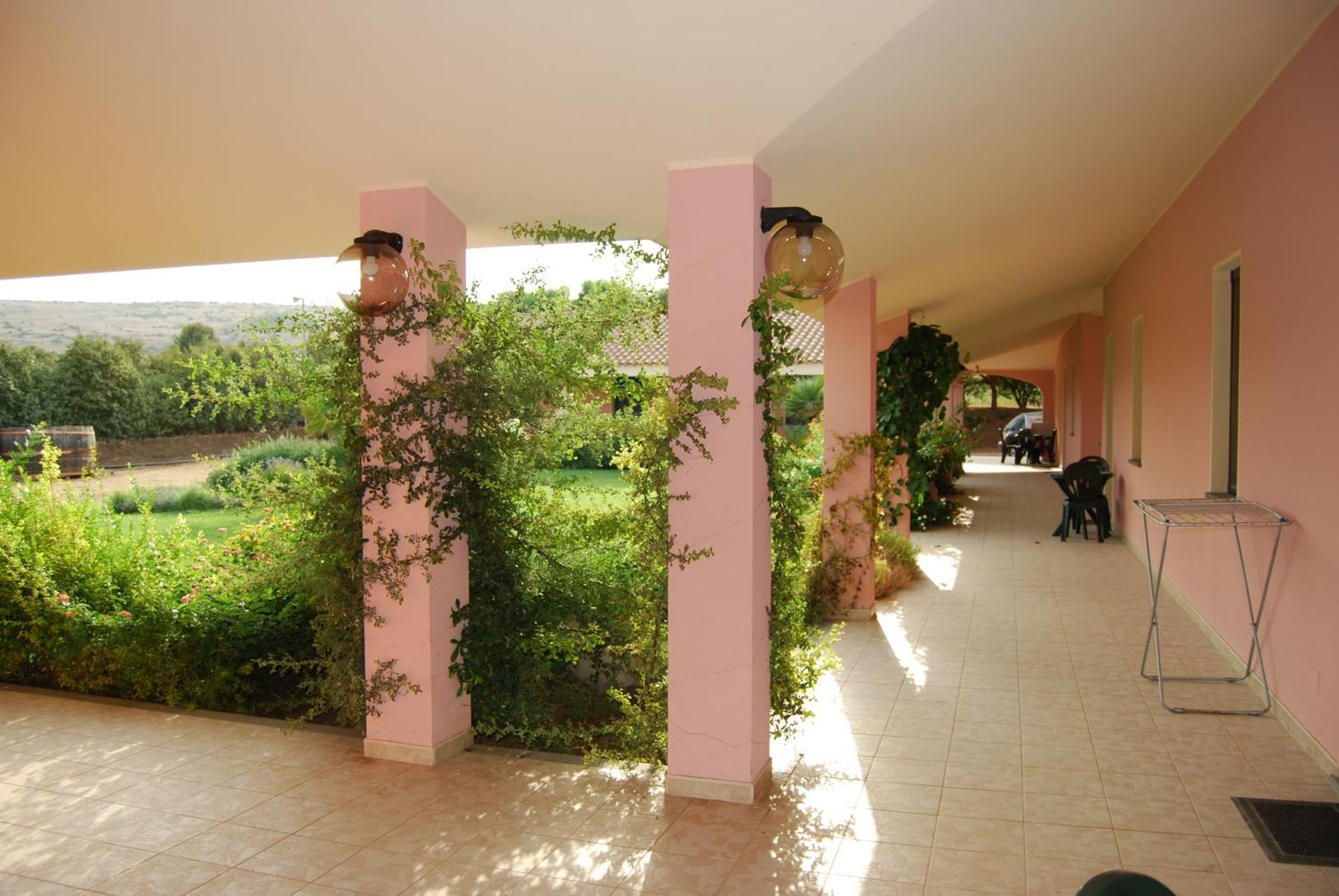 Agriturismo Villa Gaia Cabras Bagian luar foto